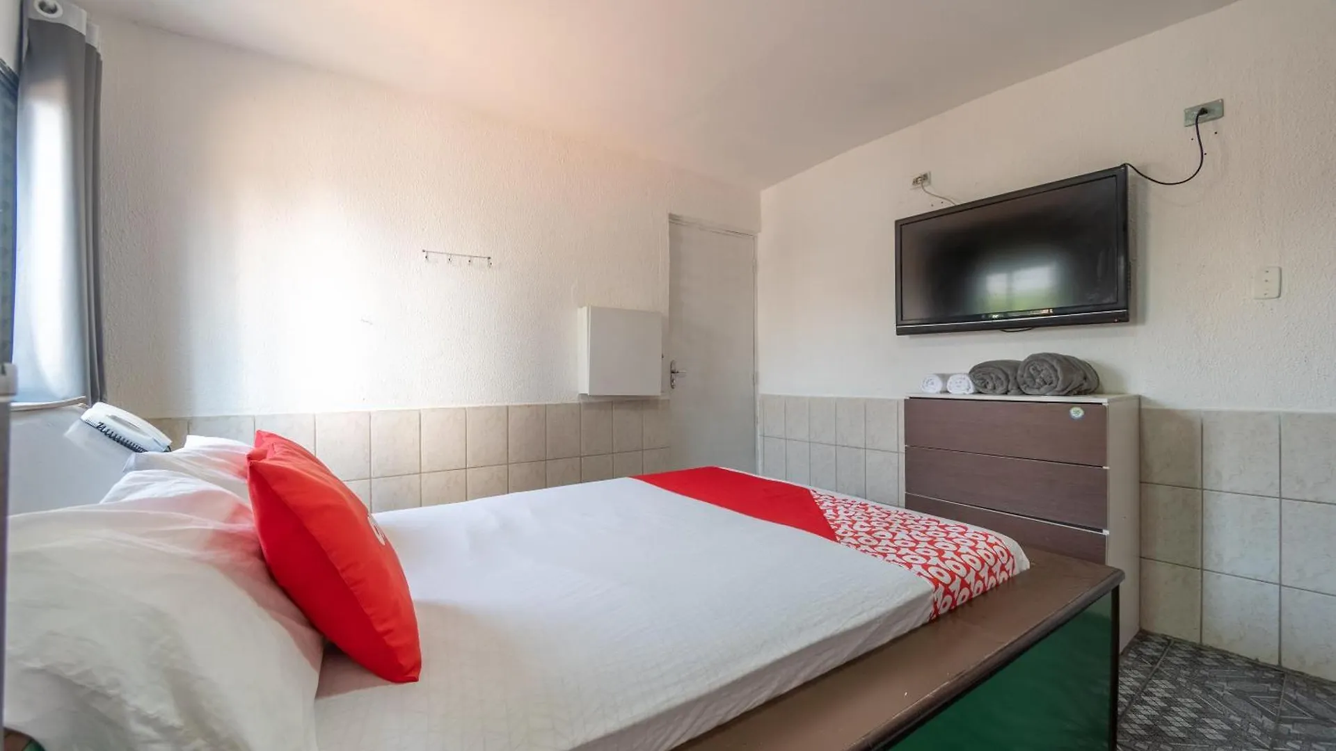**** Hotel Oyo Nacoes Unidas, Sao Paulo Brazil